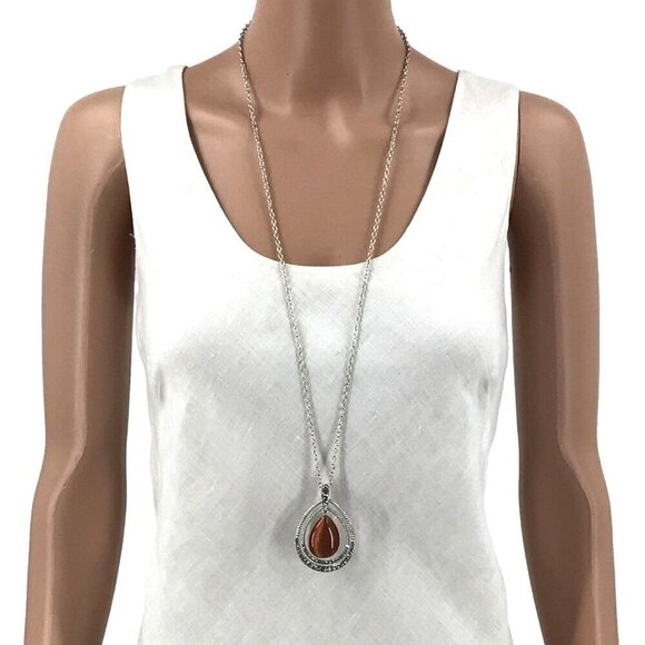 Paparazzi Glow and Tell Necklace Silver Tone Rhinestone Orange Cats Eye - Picture 1 of 2